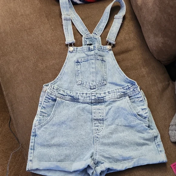 SHEIN Light Blue Denim Overall Shorts - Picture 1 of 3